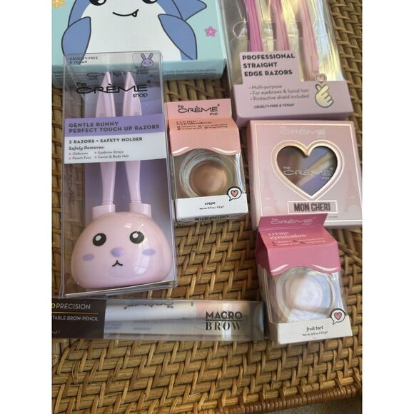 The Creme Shop skincare bundle NEW - Picture 3 of 6
